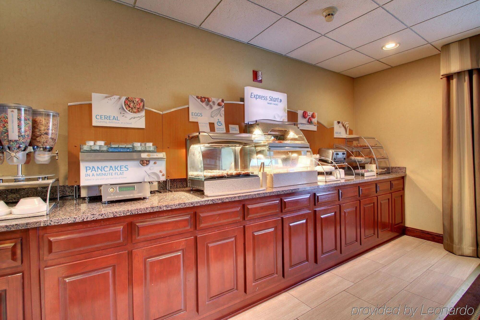 Comfort Inn & Suites Dahlonega University Area Eksteriør billede